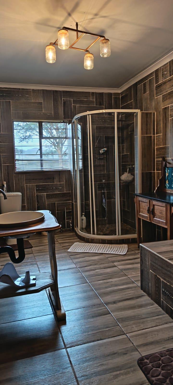 11 Bedroom Property for Sale in Rustenburg Rural North West